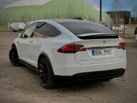 Tesla MODEL X 100D 368kW thumbnail