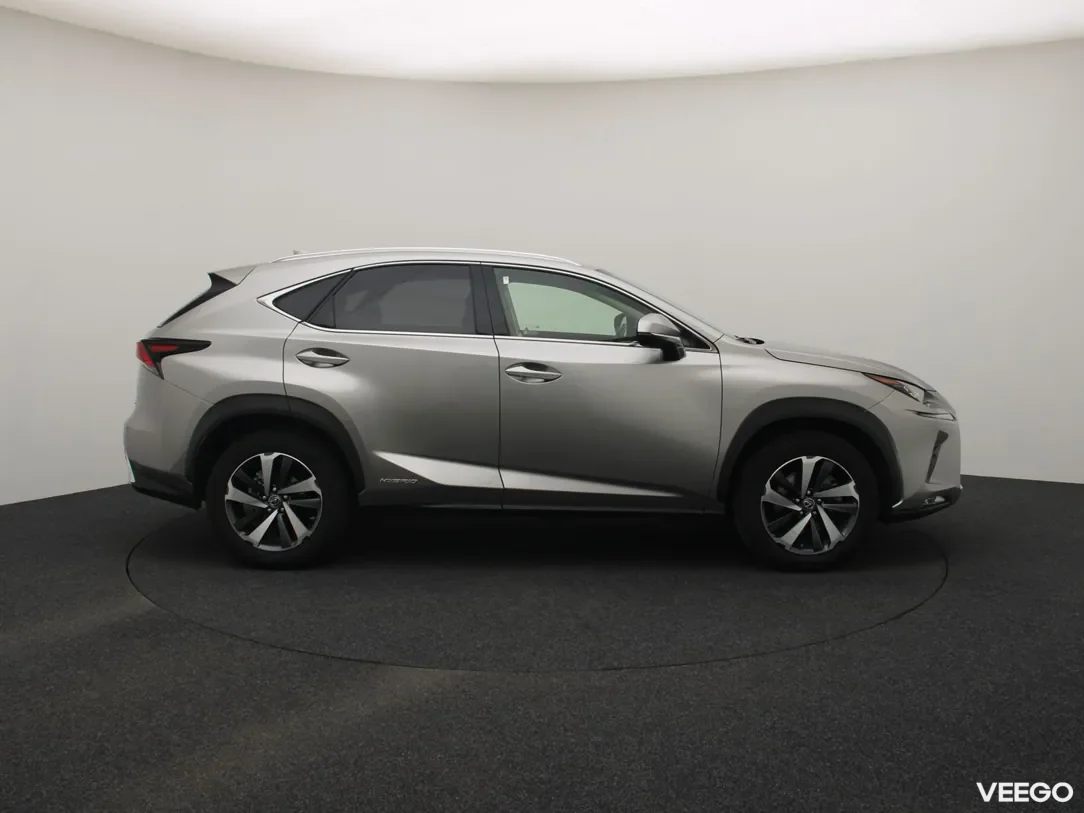 Lexus NX 2.5 145kW