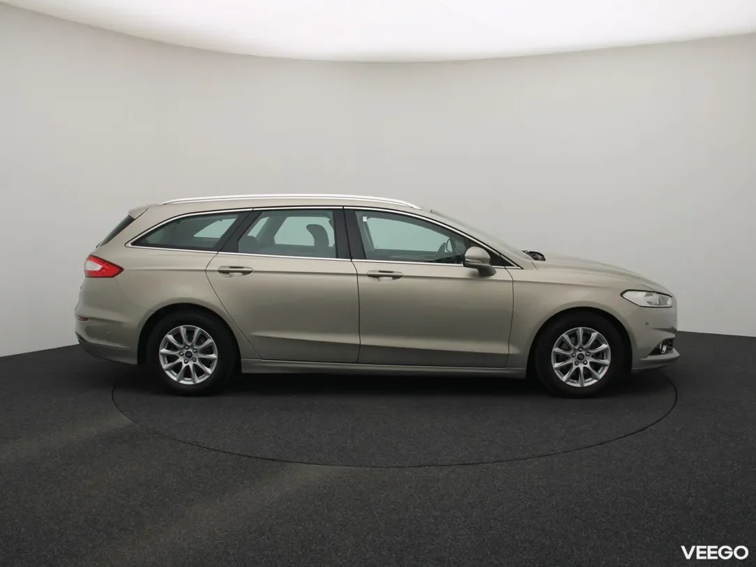 Ford Mondeo 1.5 118kW
