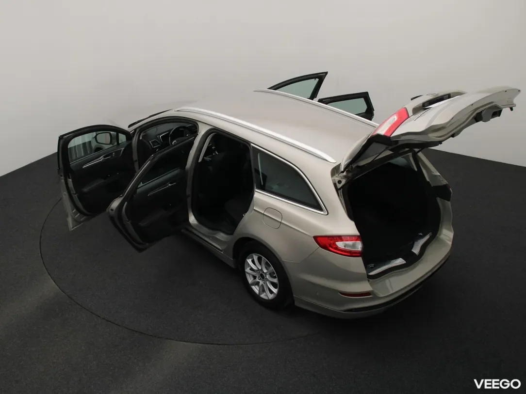 Ford Mondeo 1.5 118kW
