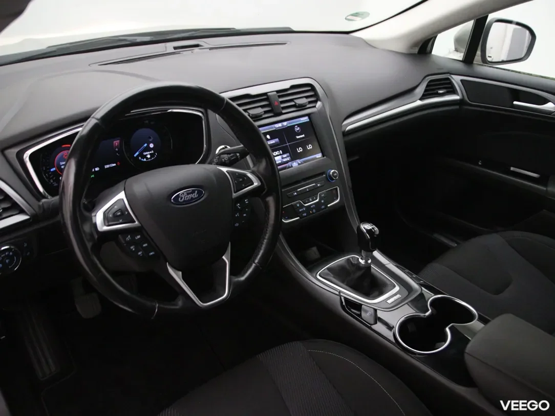 Ford Mondeo 1.5 118kW