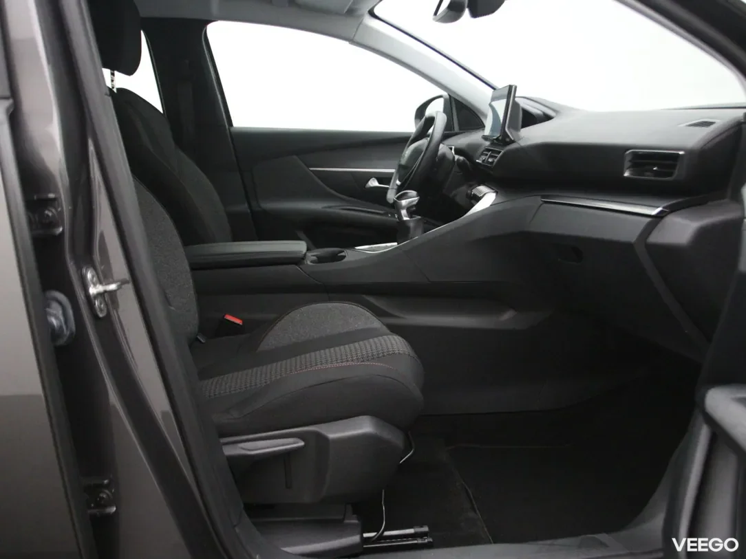 Peugeot 3008 1.2 96kW