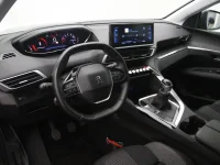 Peugeot 3008 1.2 96kW thumbnail