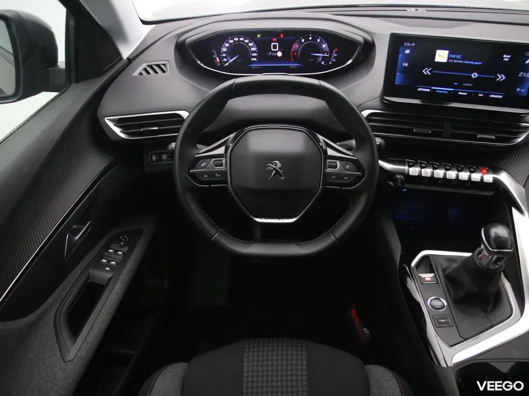 Peugeot 3008 1.2 96kW