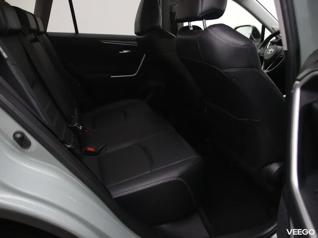 Toyota RAV4 2 129kW
