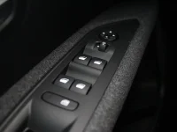 Peugeot 3008 1.2 96kW thumbnail