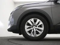Peugeot 3008 1.2 96kW thumbnail