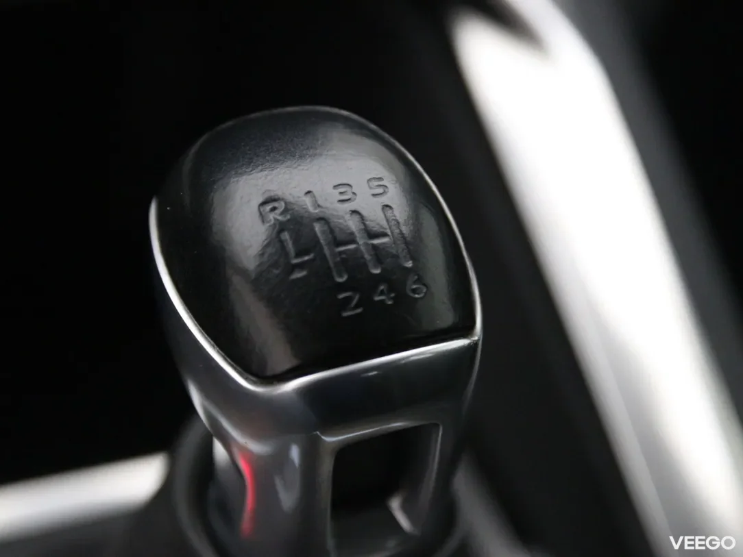 Peugeot 3008 1.2 96kW