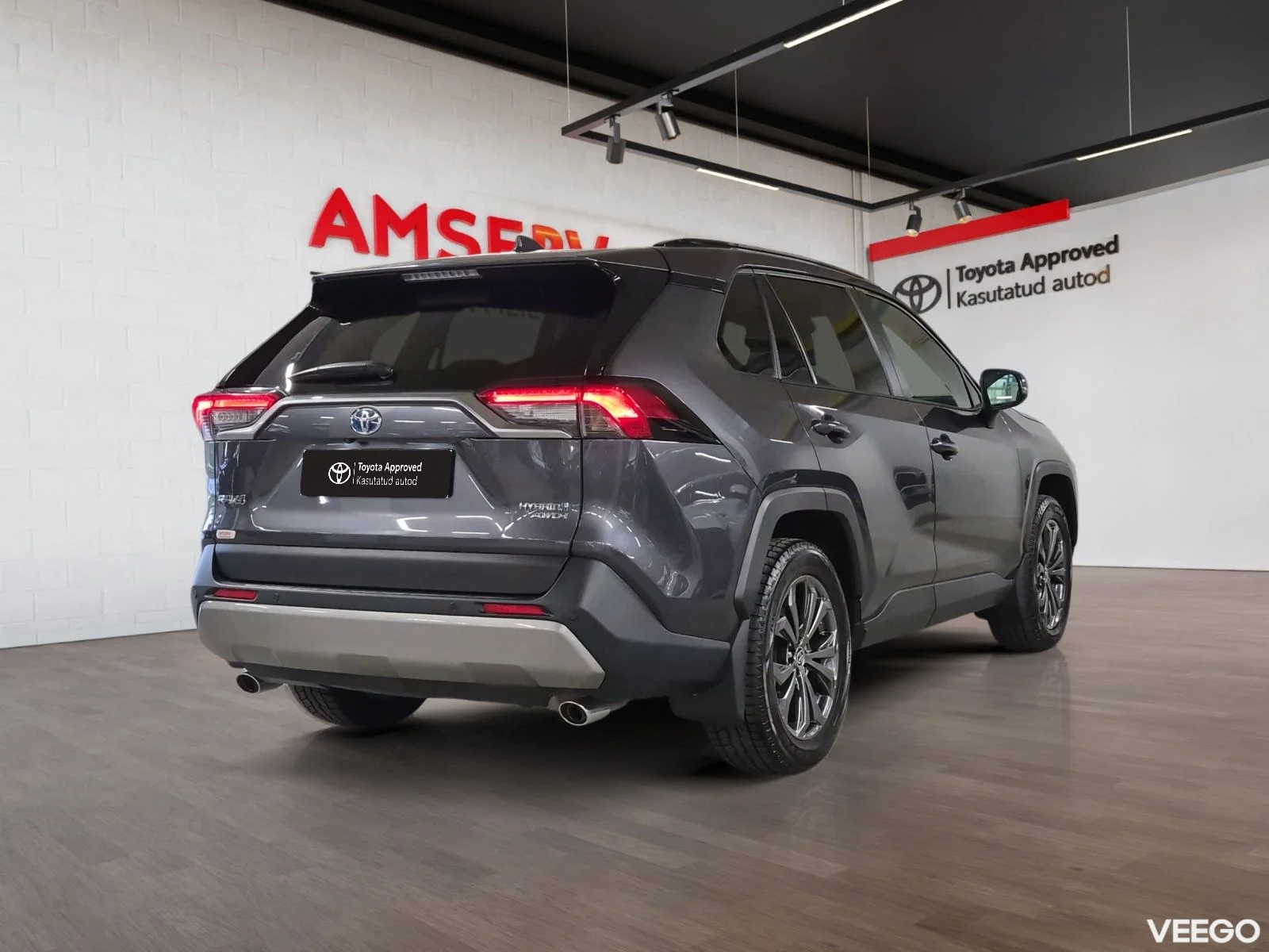 Toyota RAV4 Luxury Plus AWD 2.5 131kW