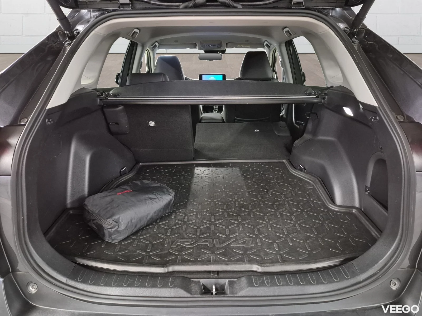 Toyota RAV4 Luxury Plus AWD 2.5 131kW