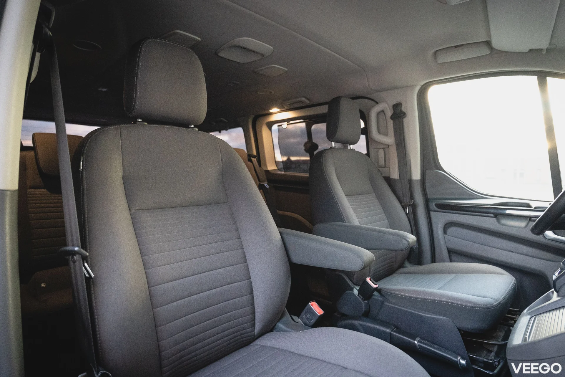 Ford Tourneo Custom - 2 96kW