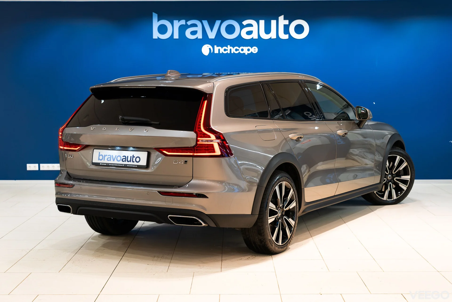 Volvo V60 Cross Country D4 AWD 140kW