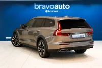 Volvo V60 Cross Country D4 AWD 140kW thumbnail
