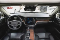Volvo V60 Cross Country D4 AWD 140kW thumbnail