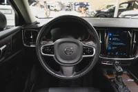 Volvo V60 Cross Country D4 AWD 140kW thumbnail