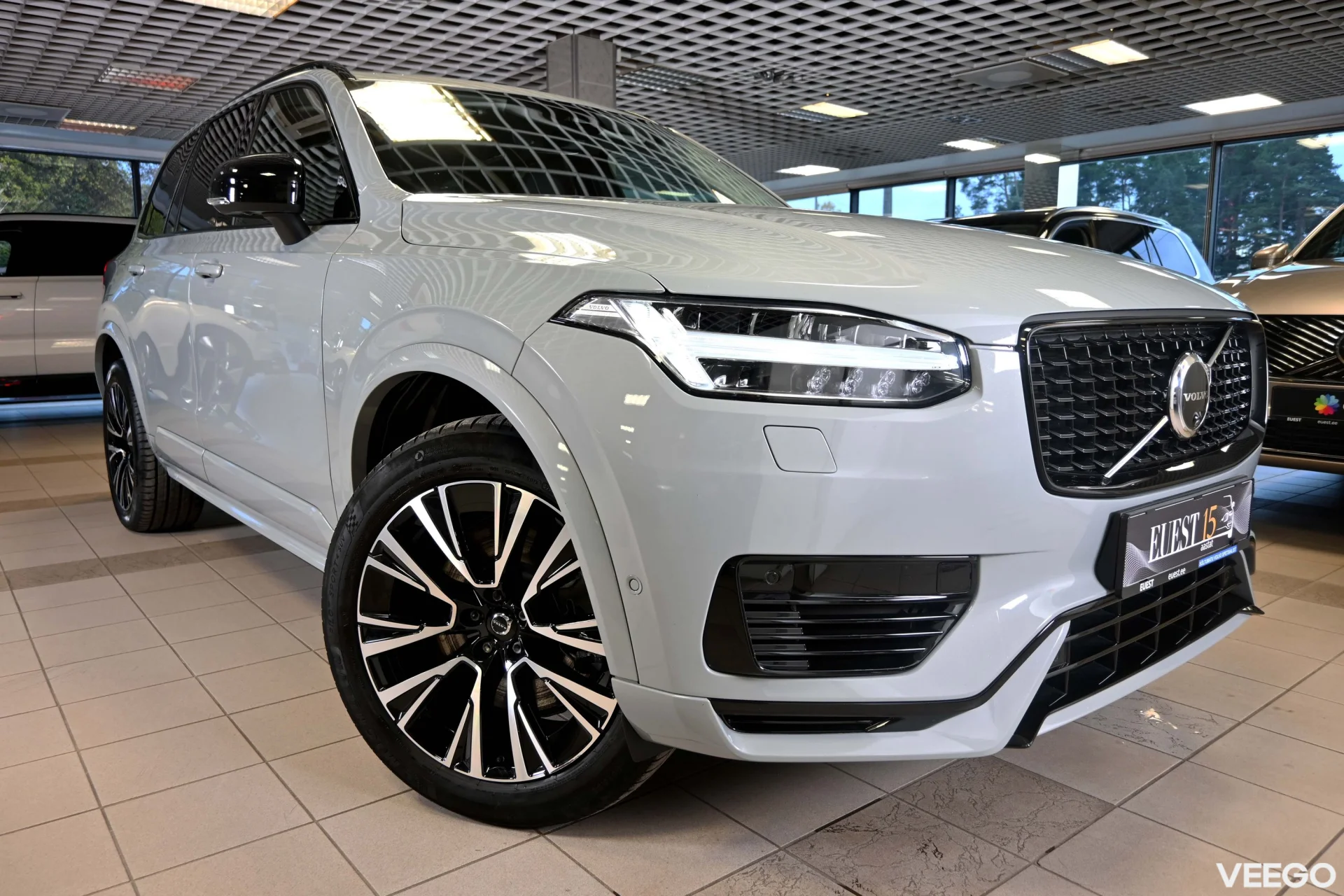 Volvo XC90 AWD H&K ULTIMATE DARK 7 INTELLI SAFE 2 335kW