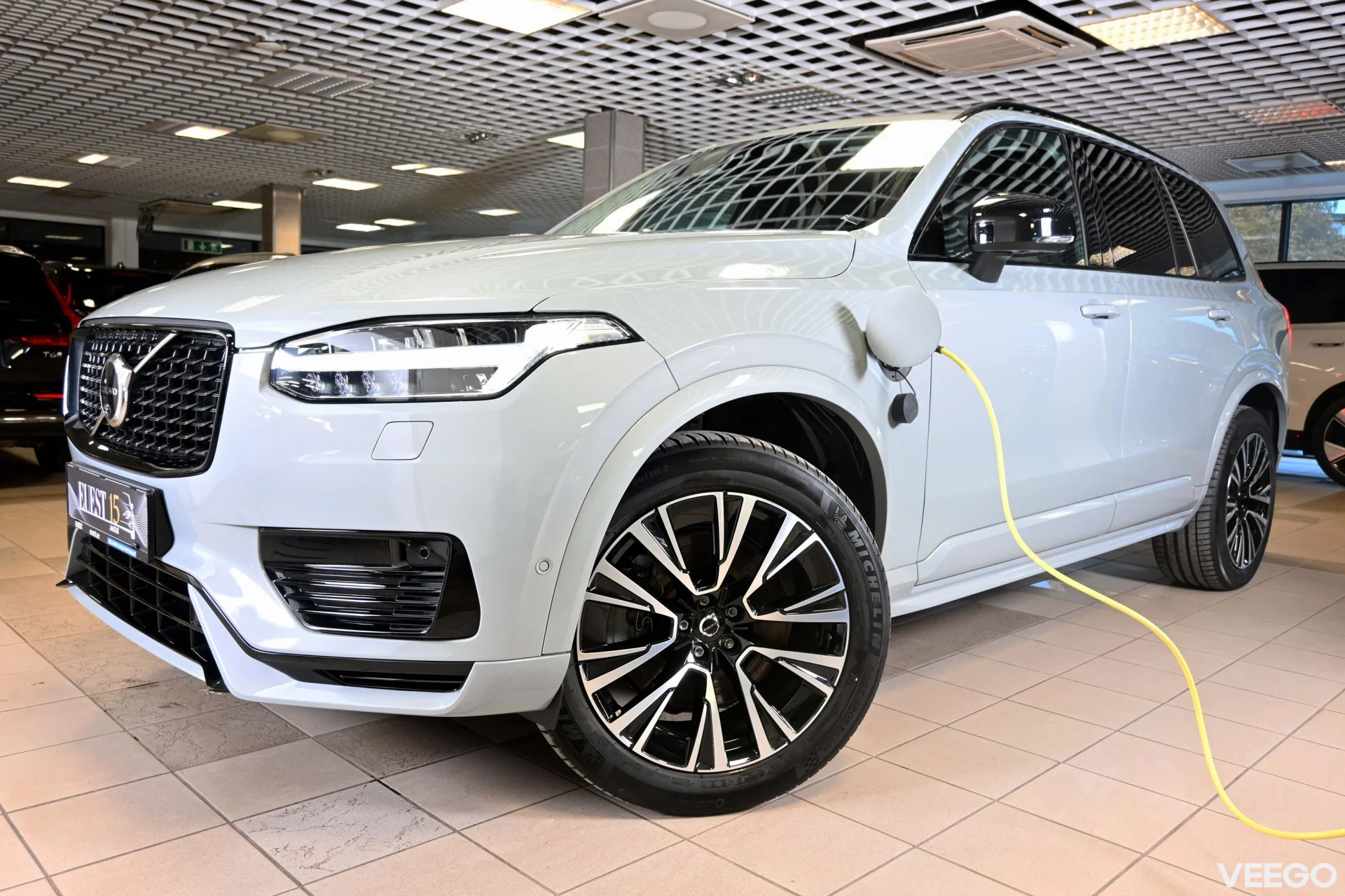Volvo XC90 AWD H&K ULTIMATE DARK 7 INTELLI SAFE 2 335kW
