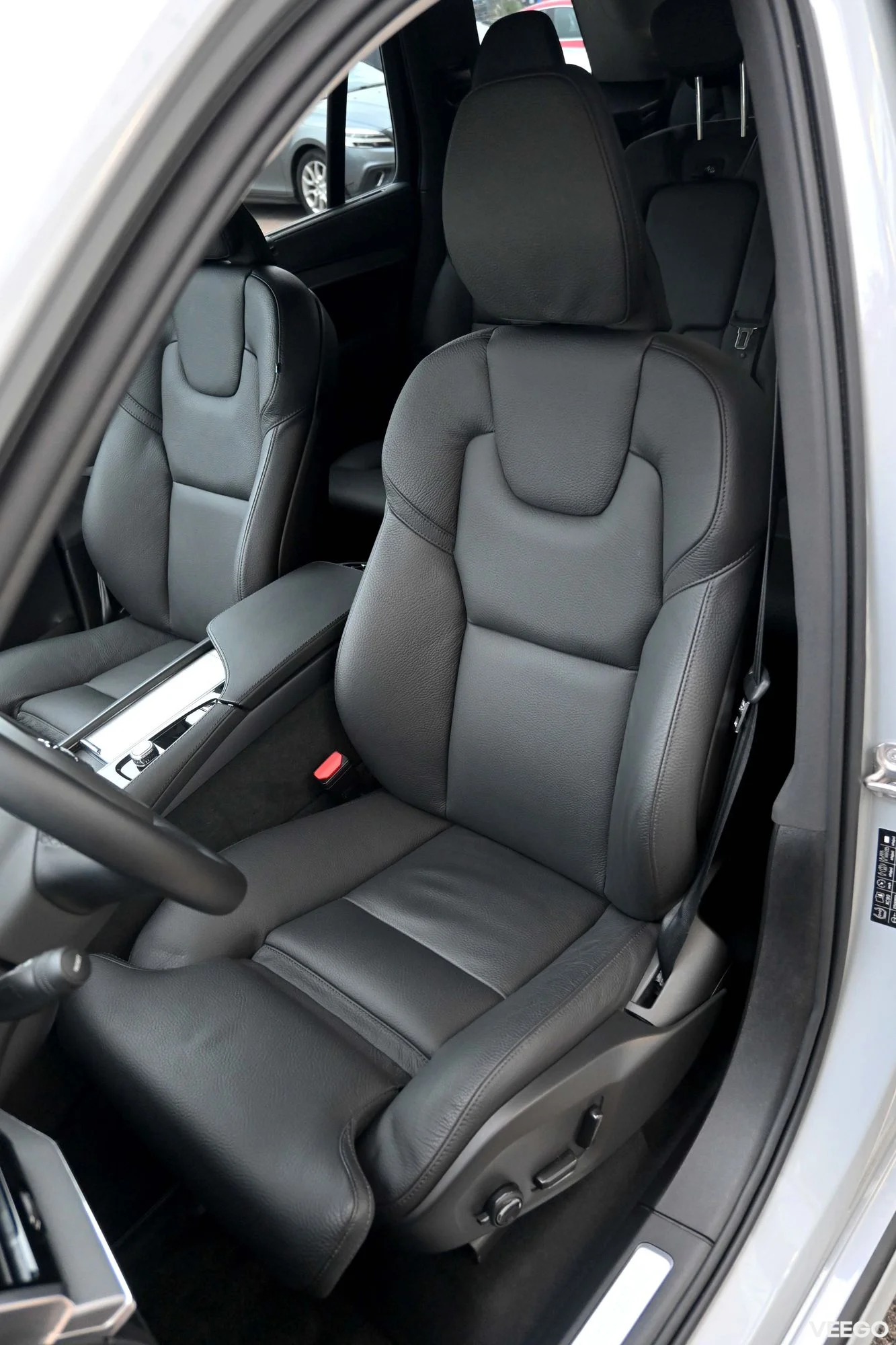 Volvo XC90 AWD H&K ULTIMATE DARK 7 INTELLI SAFE 2 335kW