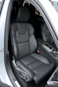 Volvo XC90 AWD H&K ULTIMATE DARK 7 INTELLI SAFE 2 335kW thumbnail