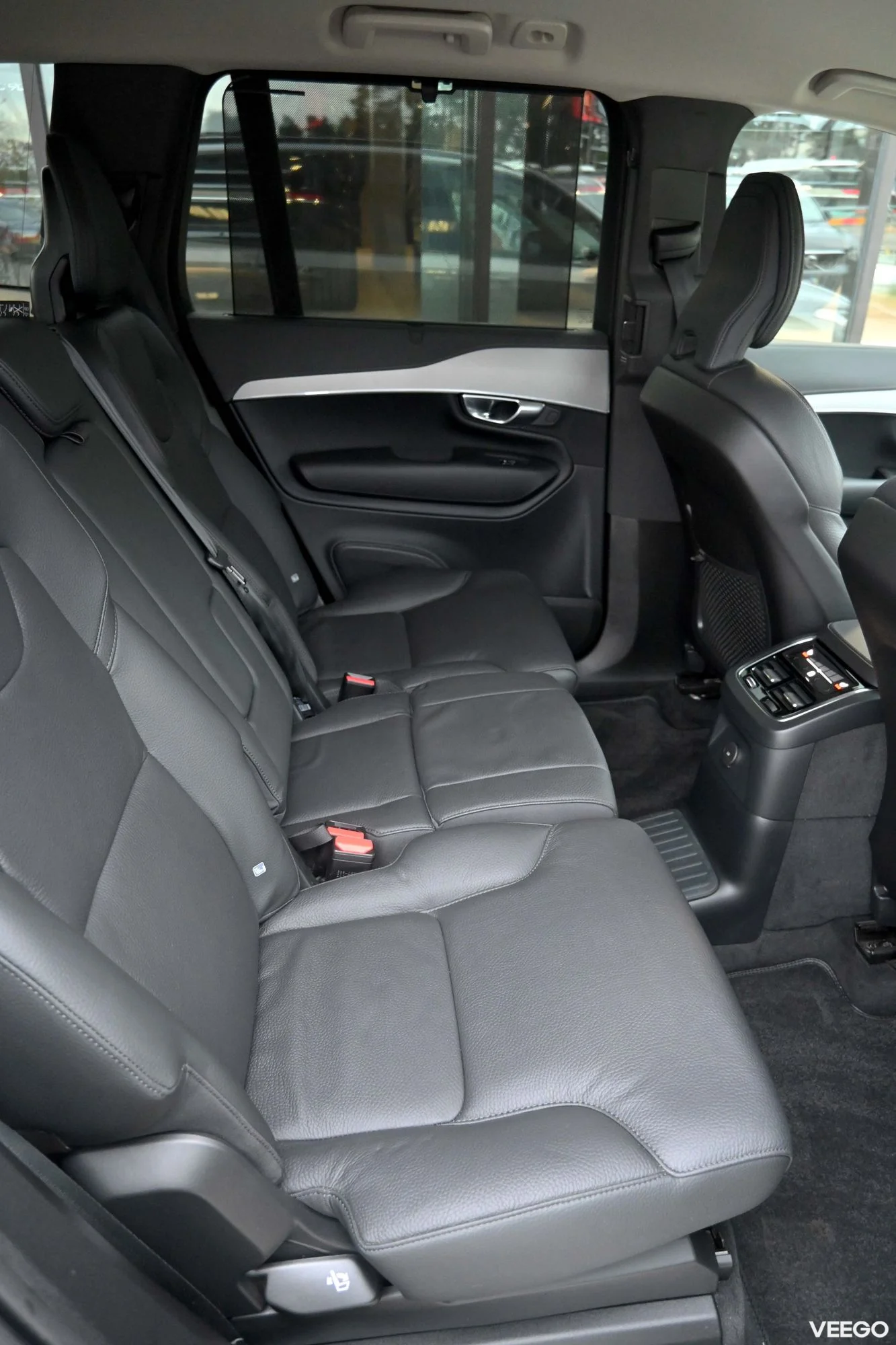 Volvo XC90 AWD H&K ULTIMATE DARK 7 INTELLI SAFE 2 335kW