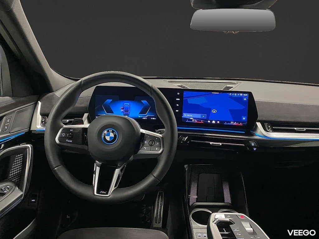 BMW iX2 xDrive30 306HK M-Sport Pro /Drag /Moms 225kW