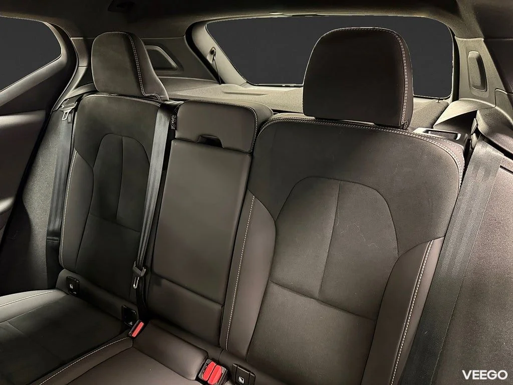 Volvo XC40 Recharge Twin 408HK Plus /Drag /B-Kamera /Moms 300kW