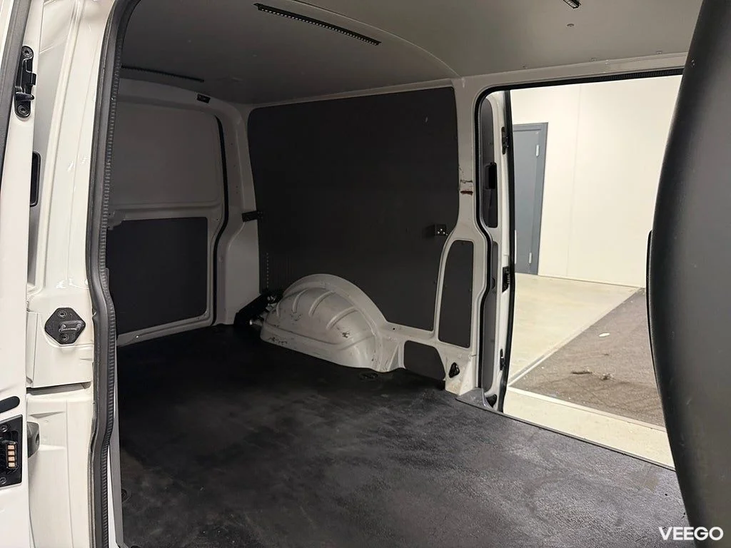 Volkswagen Transporter 2.0 TDI 4M DSG 150HK L2 /Drag /Moms 110kW