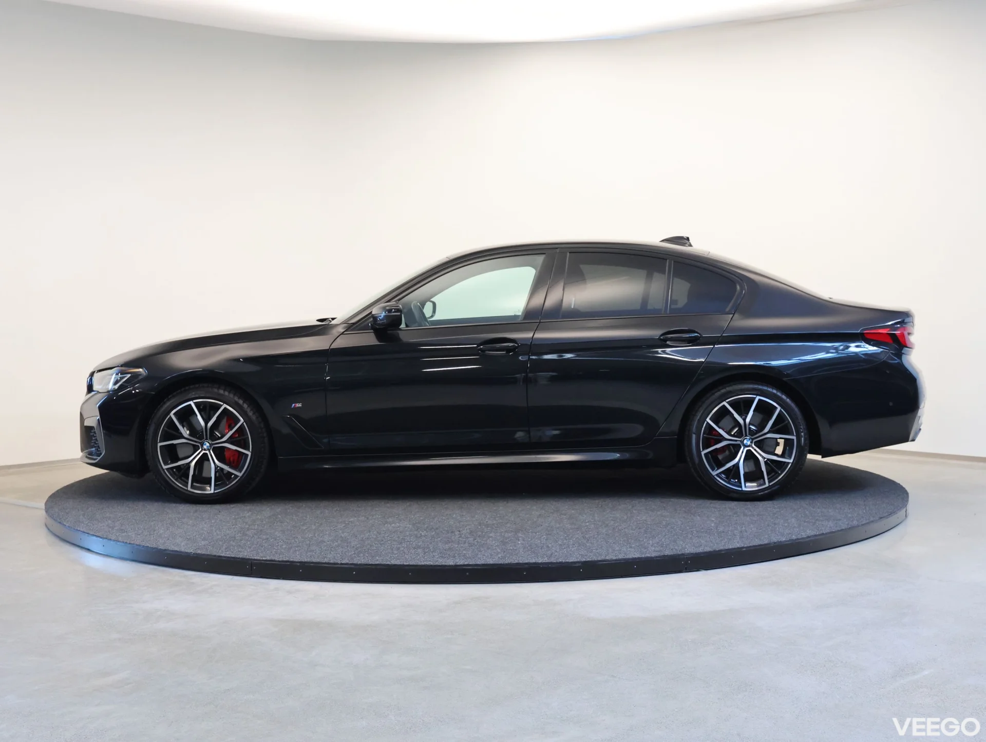 BMW 530 d Xdrive M-Sportpakett 3 210kW