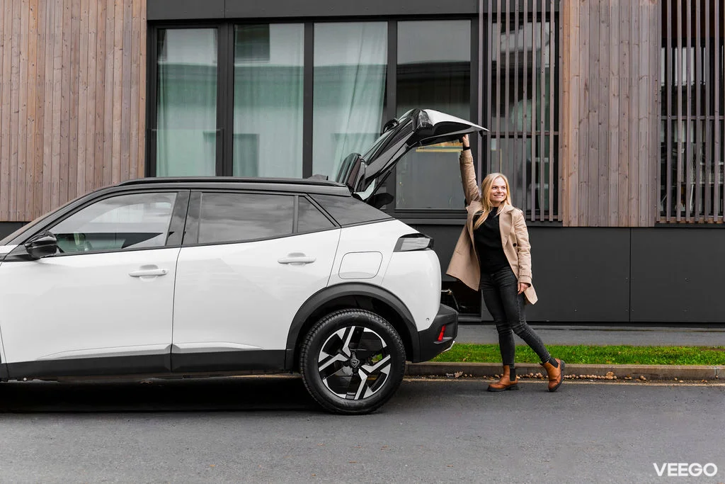 Peugeot 2008 GT Hybrid 145 e-DCS6 1.2 100kW