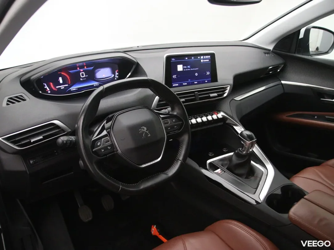 Peugeot 3008 1.2 96kW