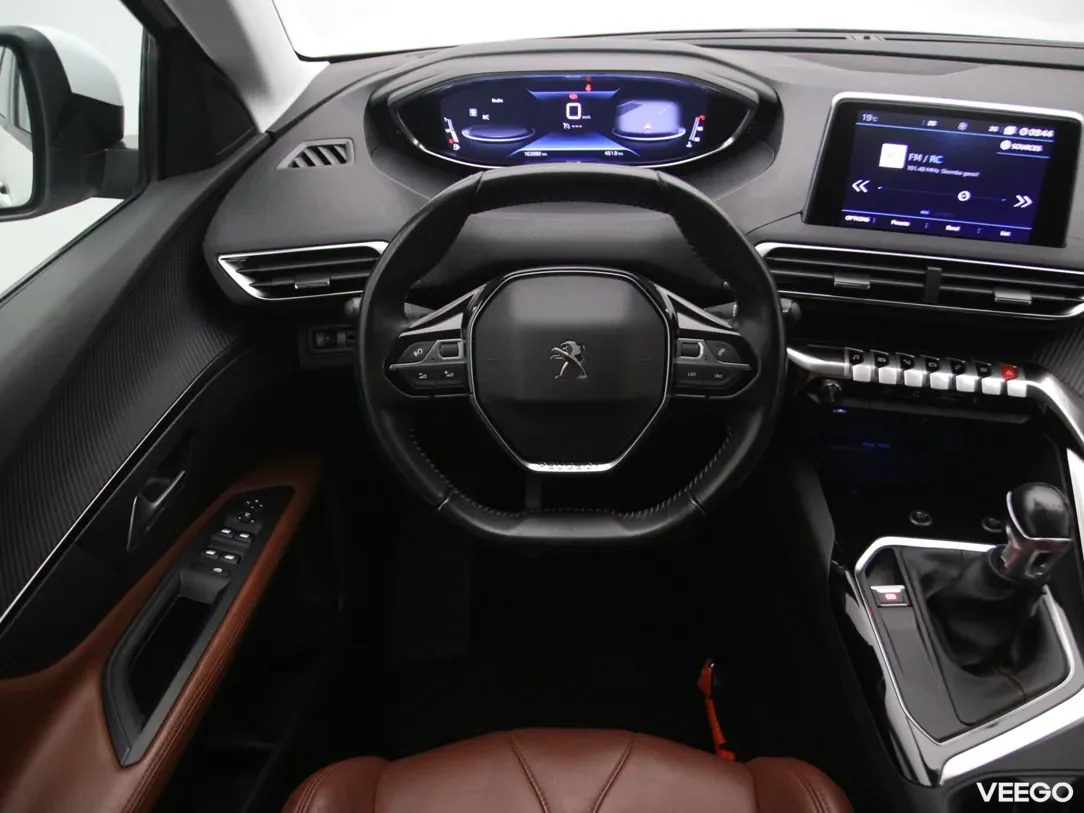 Peugeot 3008 1.2 96kW
