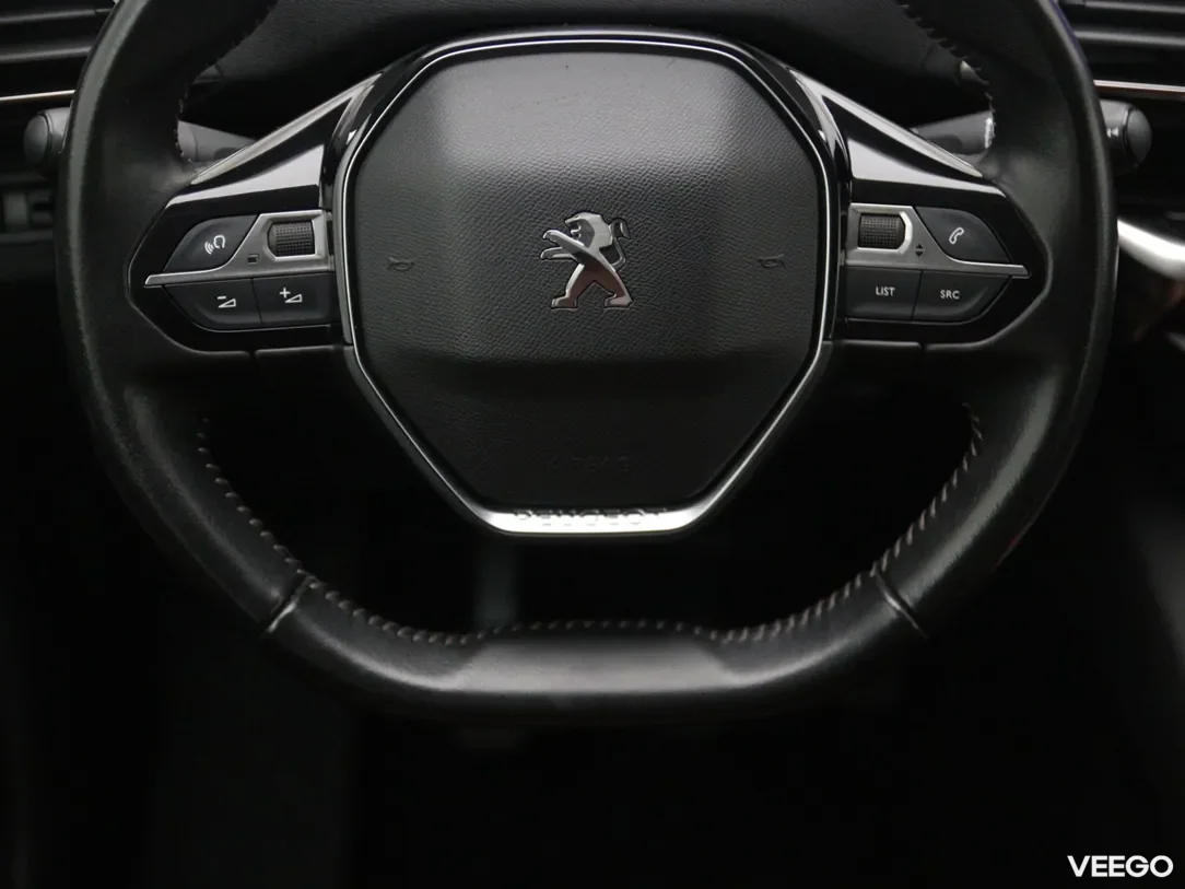 Peugeot 3008 1.2 96kW