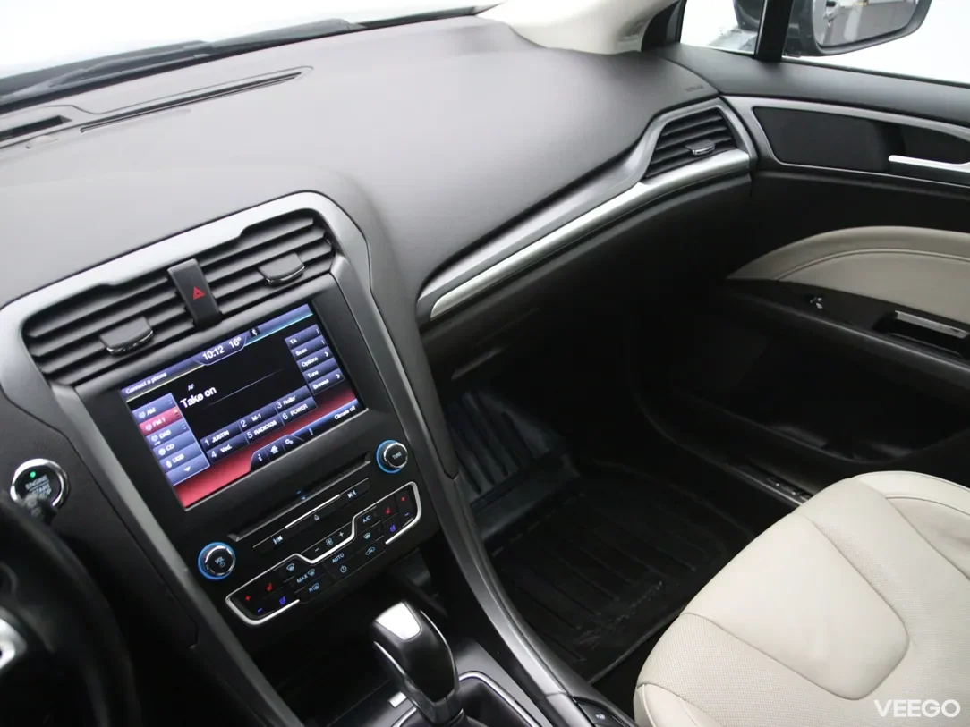 Ford Mondeo 2 110kW