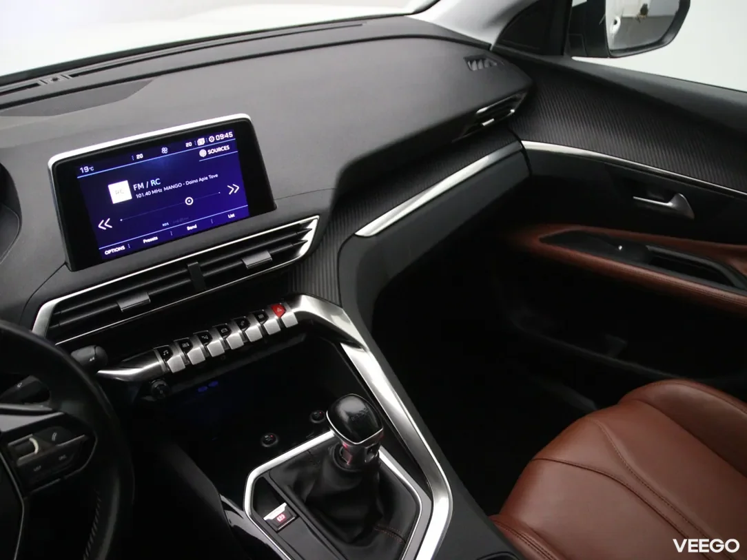 Peugeot 3008 1.2 96kW