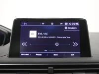 Peugeot 3008 1.2 96kW thumbnail