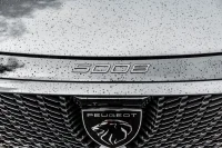 Peugeot 5008 GT Exclusive Hybrid 145 e-DCS6 1.2 100kW thumbnail