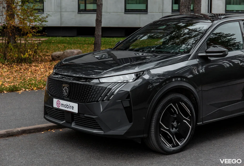 Peugeot 5008 GT Exclusive Hybrid 145 e-DCS6 1.2 100kW