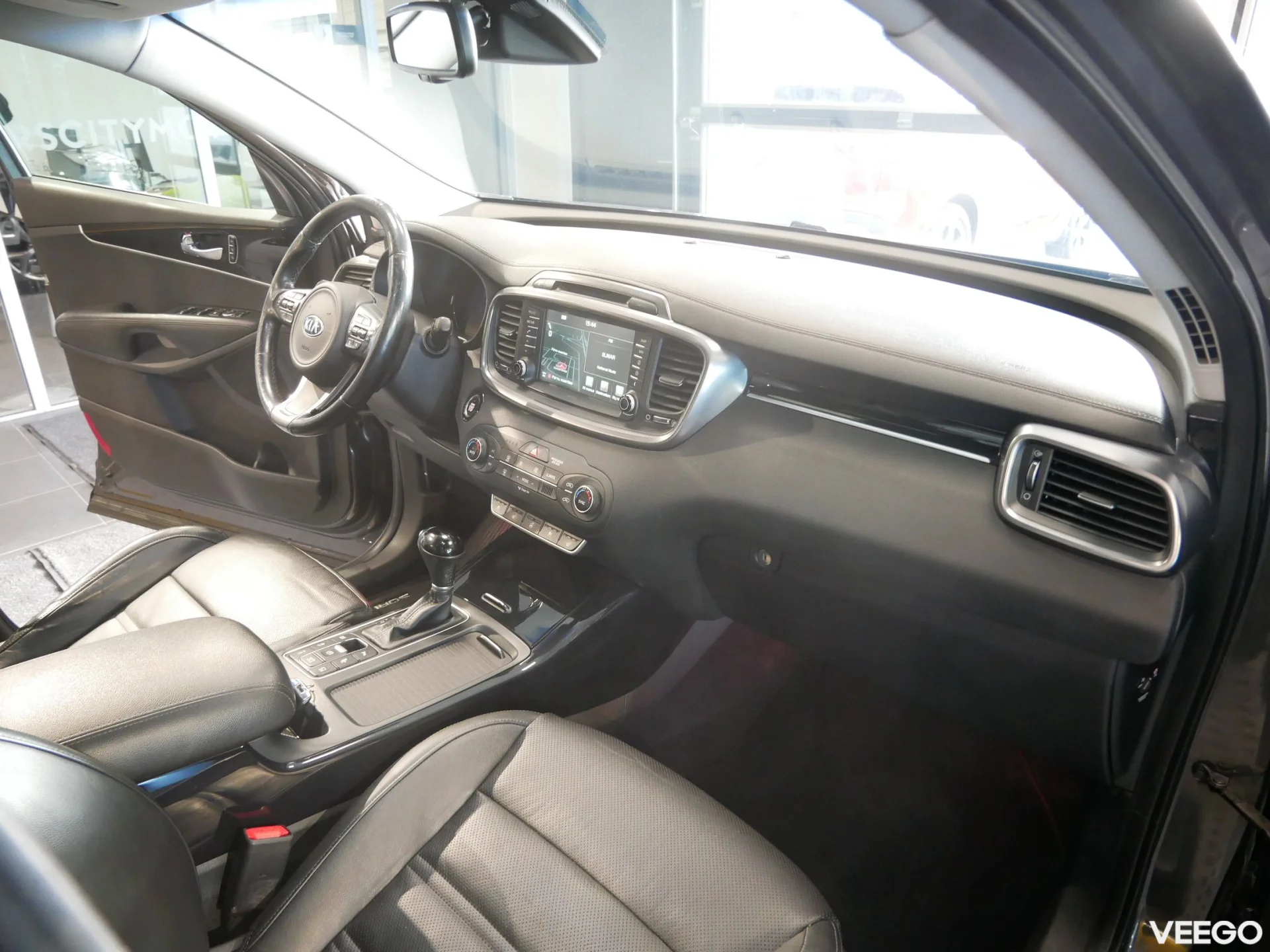 Kia Sorento - 2.2 147kW