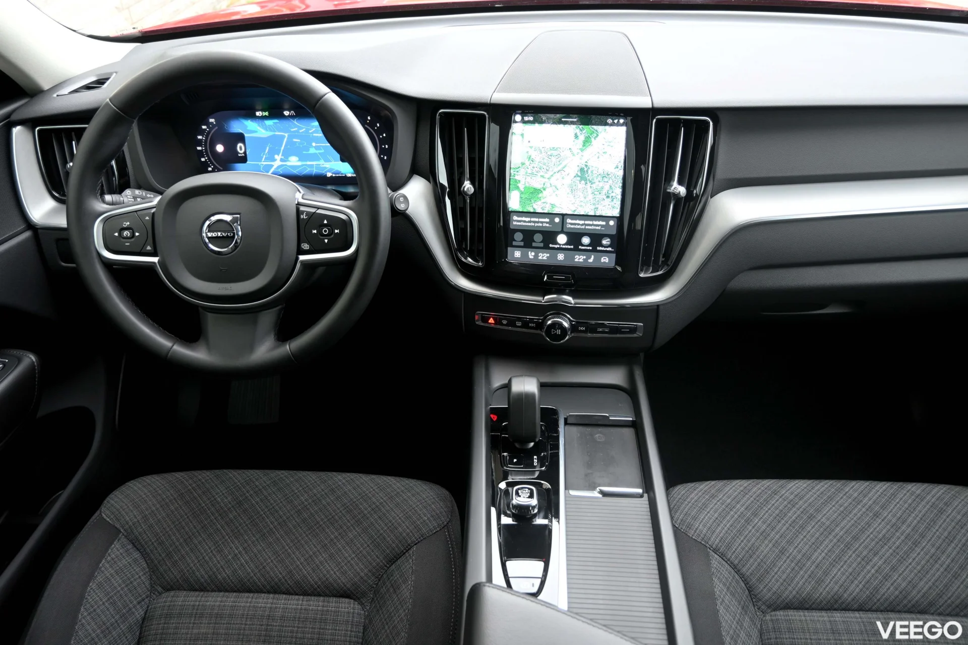 Volvo XC60 PLUS INTELLI SAFE PRO GOOGLE FACELIFT 2 145kW