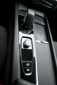 Volvo XC60 PLUS INTELLI SAFE PRO GOOGLE FACELIFT 2 145kW thumbnail