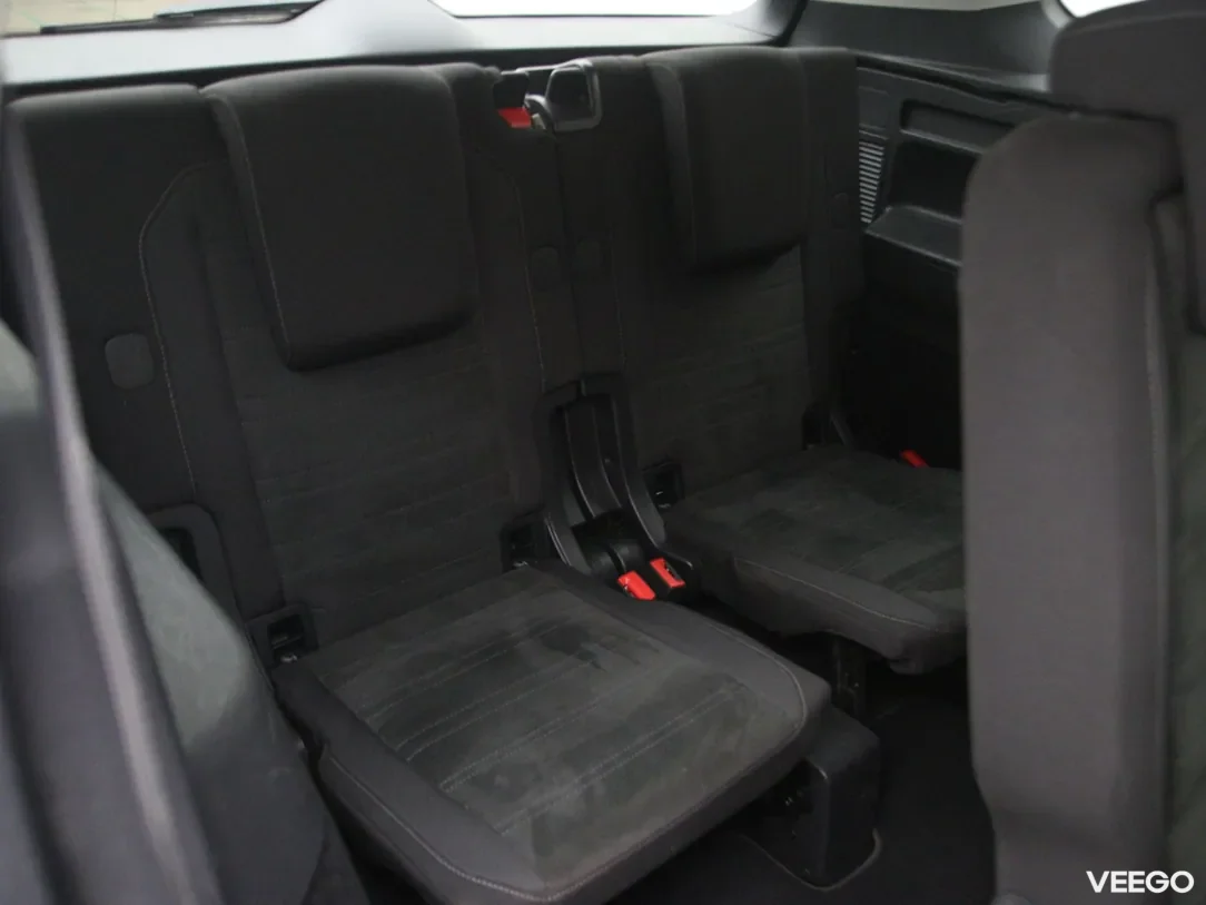 Volkswagen Touran 1.6 81kW