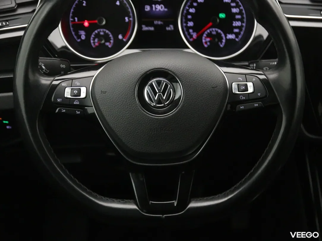 Volkswagen Touran 1.6 81kW