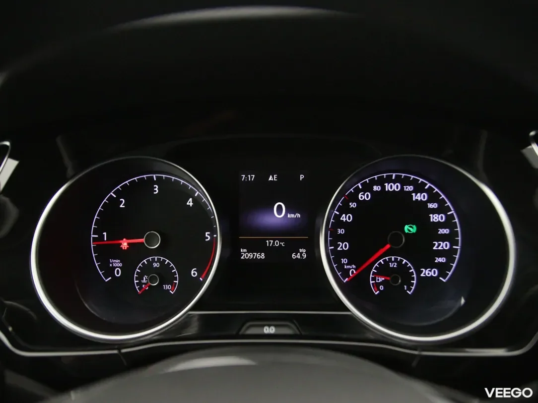 Volkswagen Touran 1.6 81kW