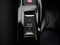 Peugeot 2008 1.5 96kW thumbnail
