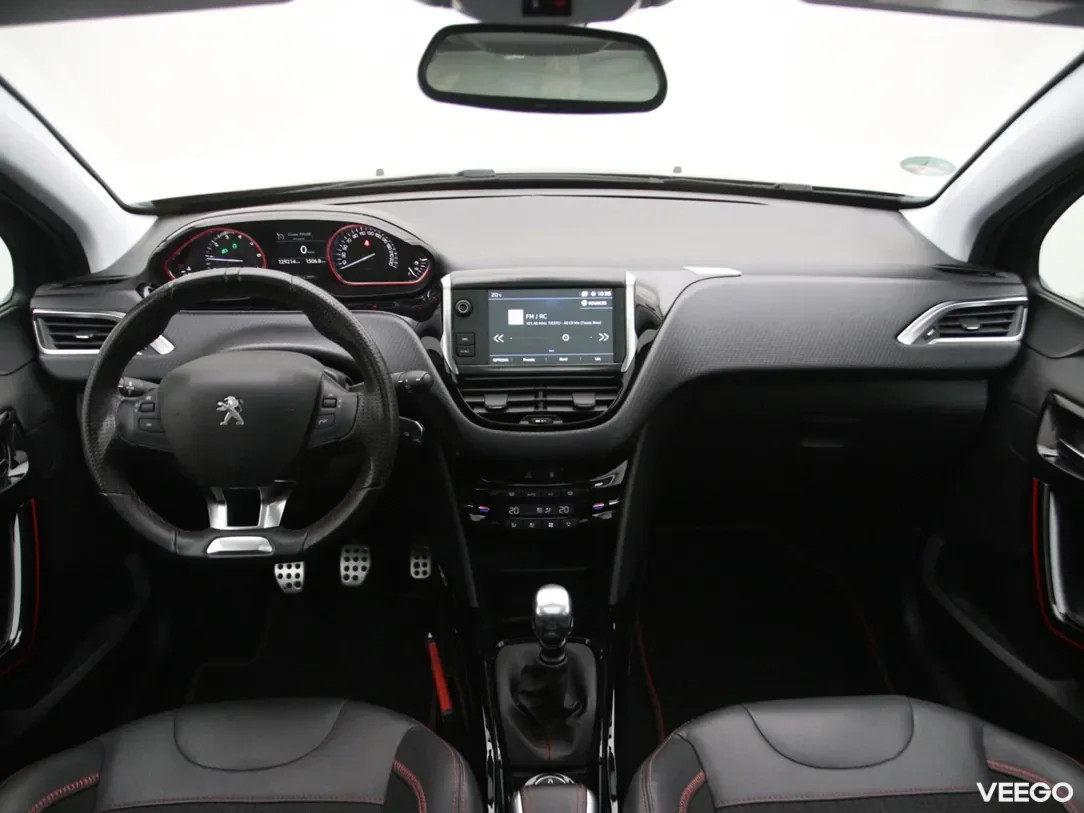 Peugeot 2008 1.2 96kW