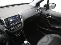 Peugeot 2008 1.2 96kW thumbnail