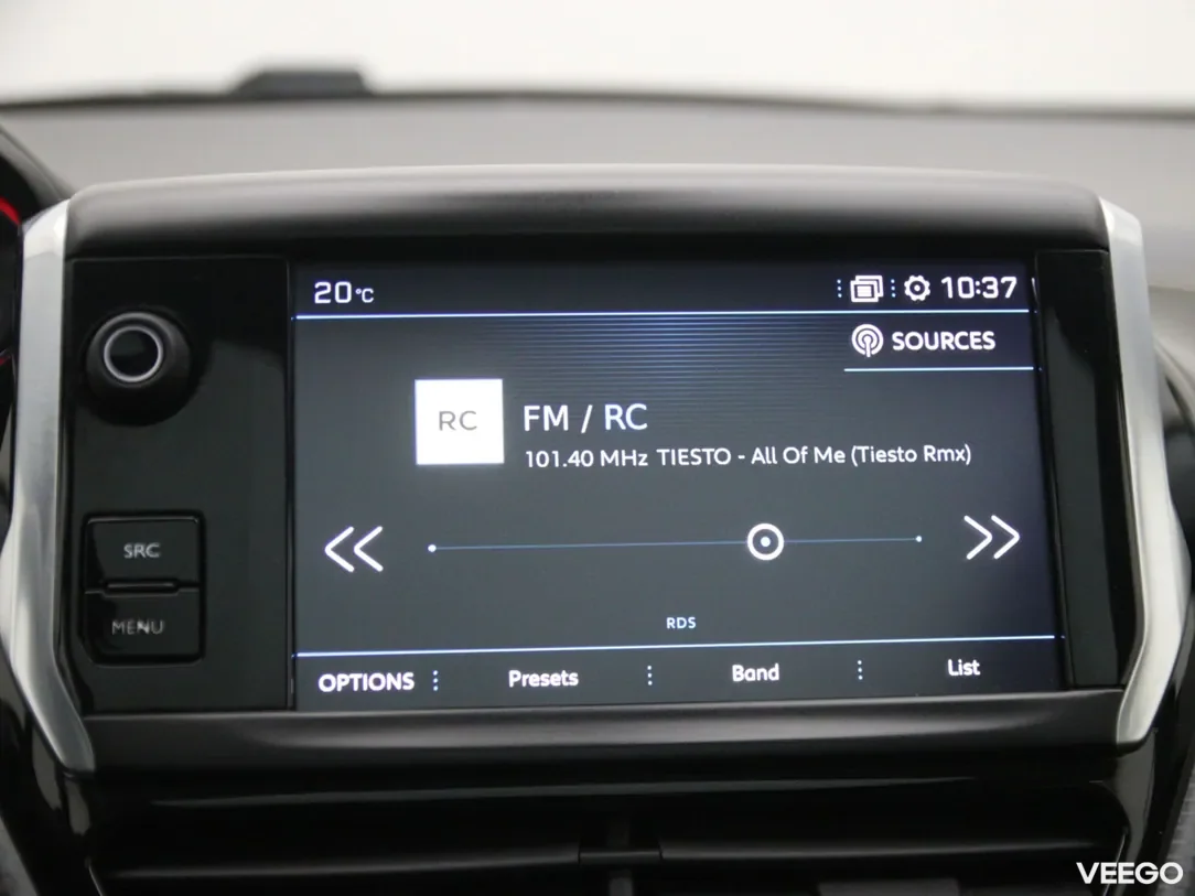 Peugeot 2008 1.2 96kW