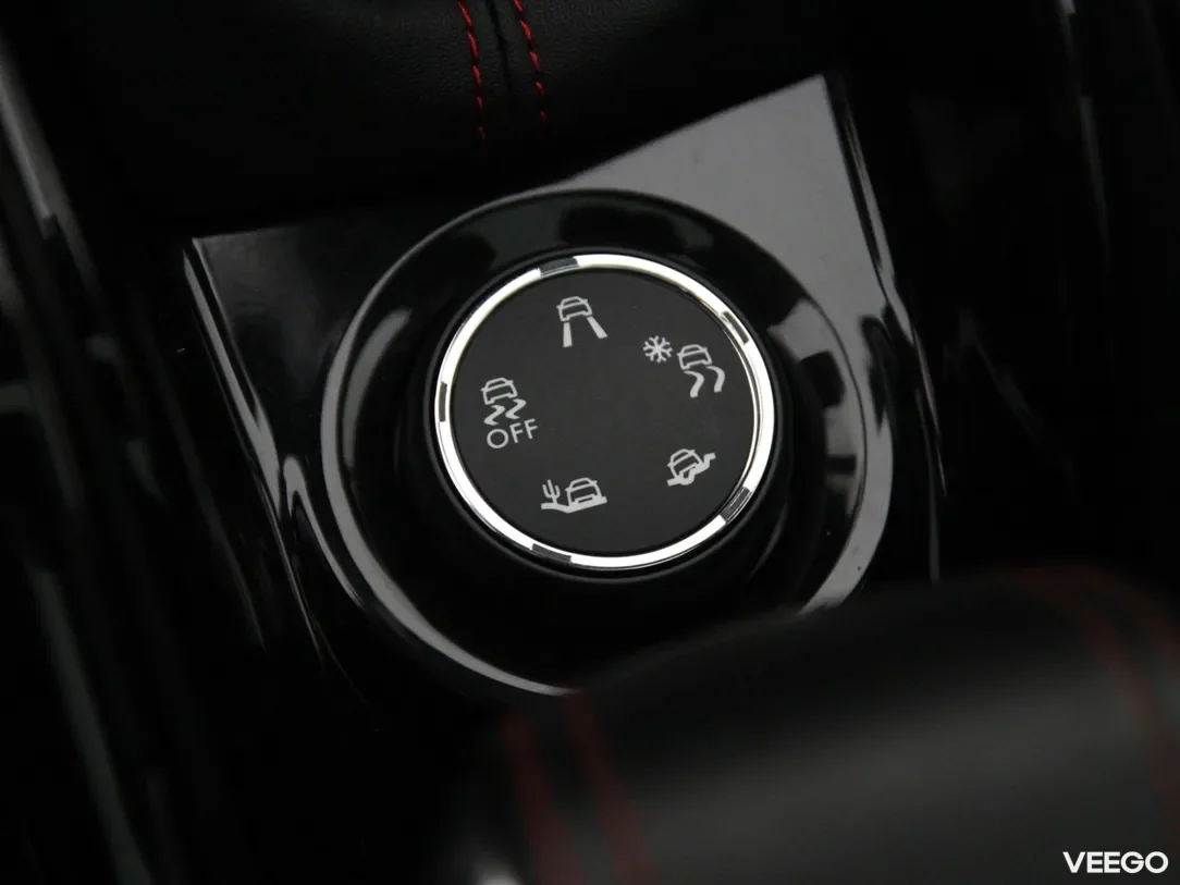 Peugeot 2008 1.2 96kW