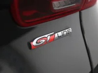 Peugeot 2008 1.2 96kW thumbnail