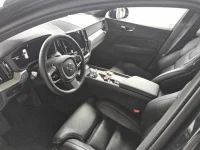 Volvo XC60 2.0 B5 Mild-Hybrid Plus Black Edition AWD 2 184kW thumbnail